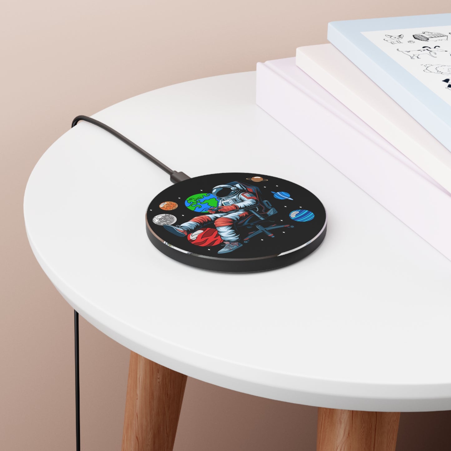 Astronaut Wireless Charger - Galaxy Theme Fast Charging Pad